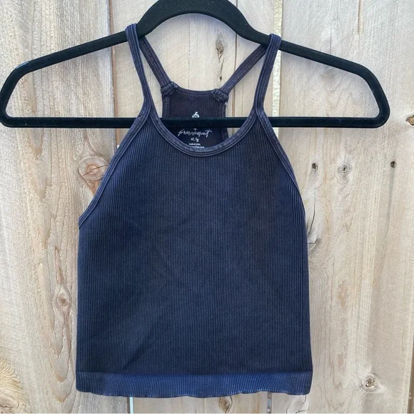 4. Free People Movement Happiness Runs Long Crop Tank in Washed Black size XL - Picture 5 of 8